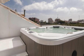 Отель Casa Los Pacos  Фуэнхирола